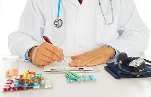 Il medico prescrive farmaci per la prostatite, foto 1